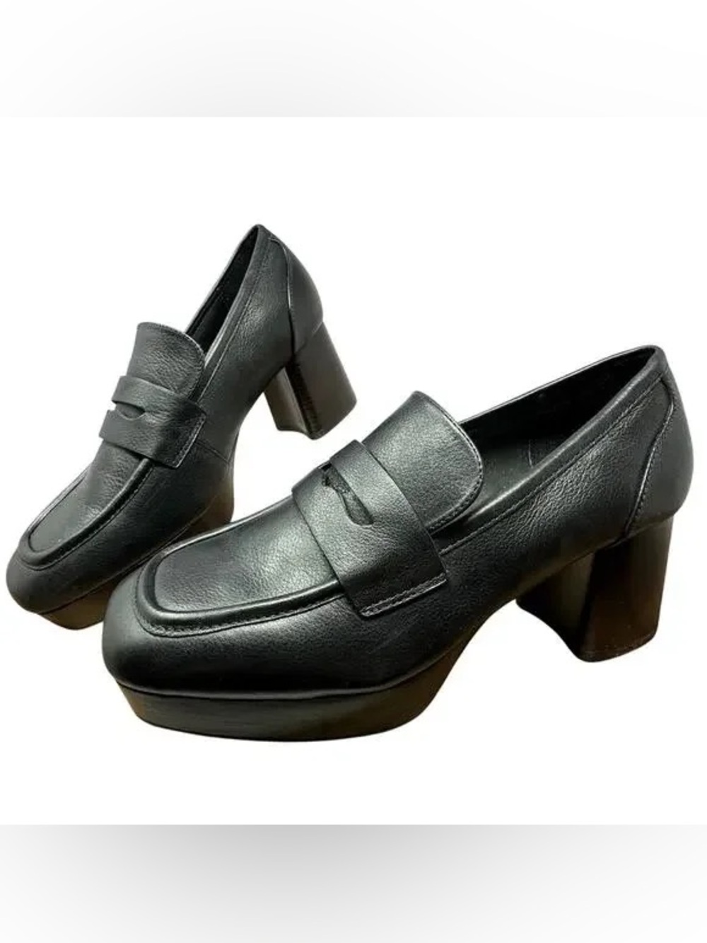 AEROSOLES Cavour Heeled Loafers in Black Leather Size 8